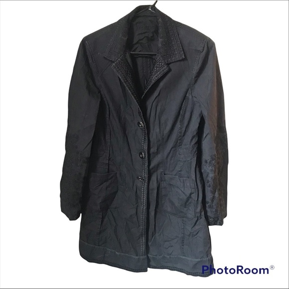 Ambiente Embroidered Black Coat, size 6 - Picture 1 of 10